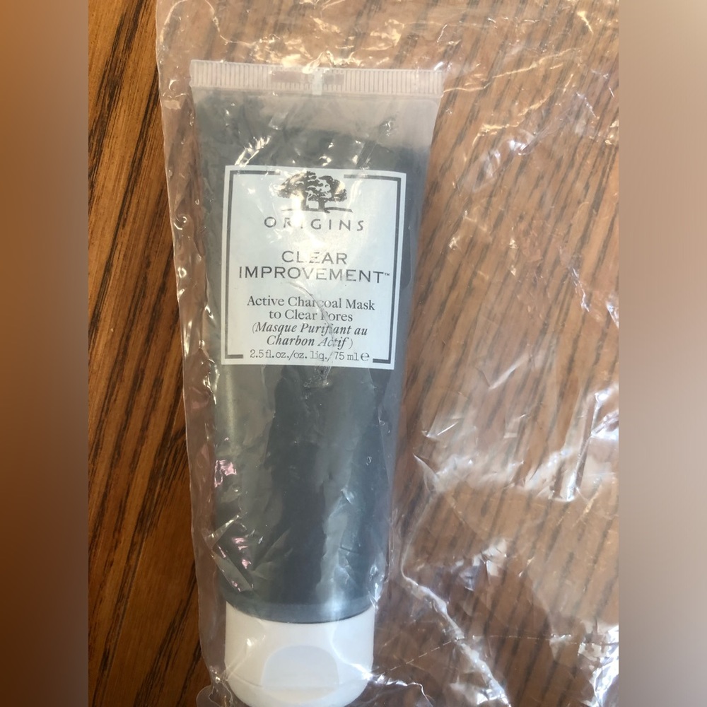 Origins CLEAR IMPROVEMENT™Active Charcoal Mask To Clear Pores 75ml